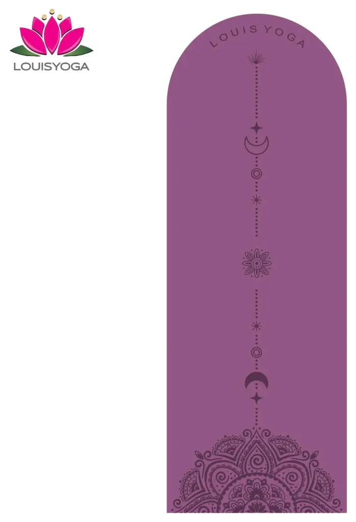 Thảm tập yoga cao su Louis Yoga màu tím với đường định tuyến chạy dọc chính giữa kèm hoạ tiết mandala, dùng làm mốc canh thẳng cột sống khi ngồi